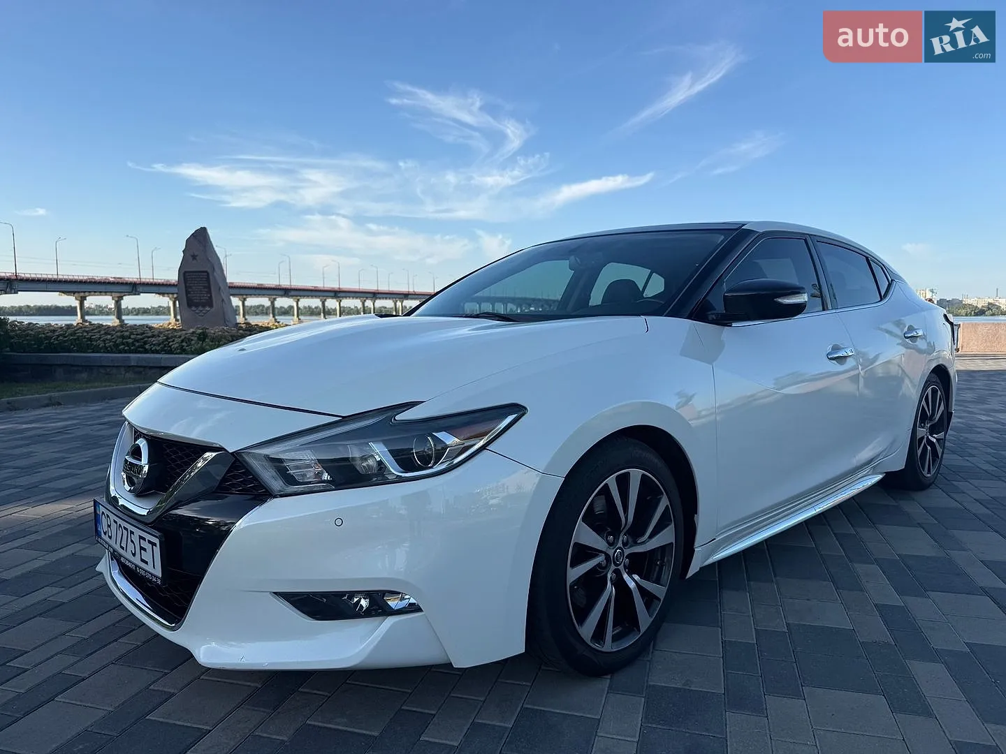 2017 Nissan Maxima - мініатюра 11