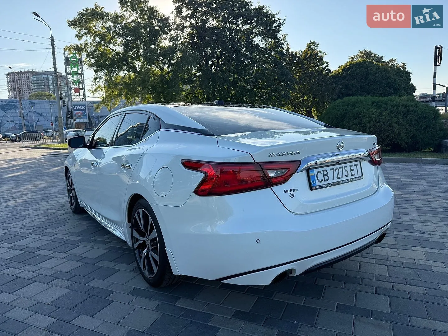 2017 Nissan Maxima - мініатюра 17