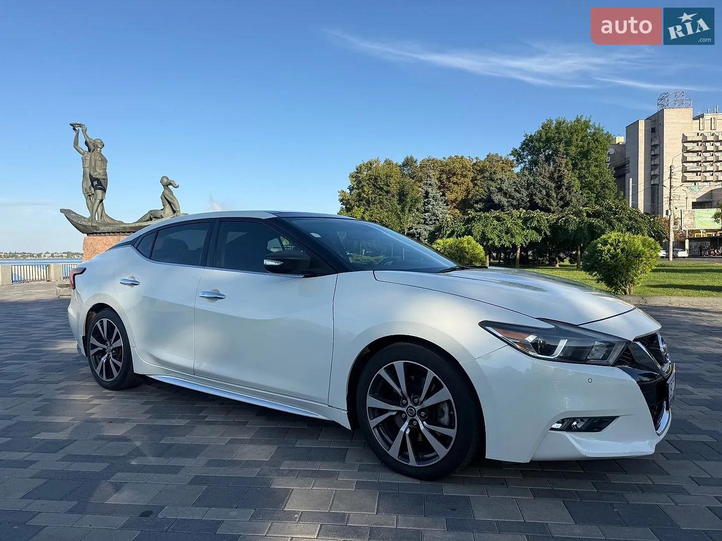 2017 Nissan Maxima - мініатюра 20