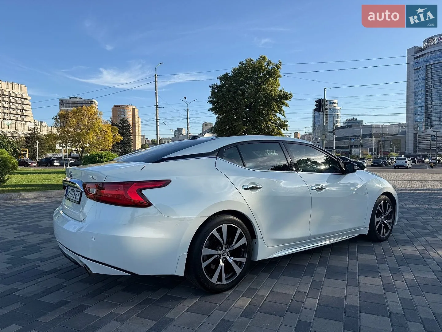 2017 Nissan Maxima - мініатюра 19
