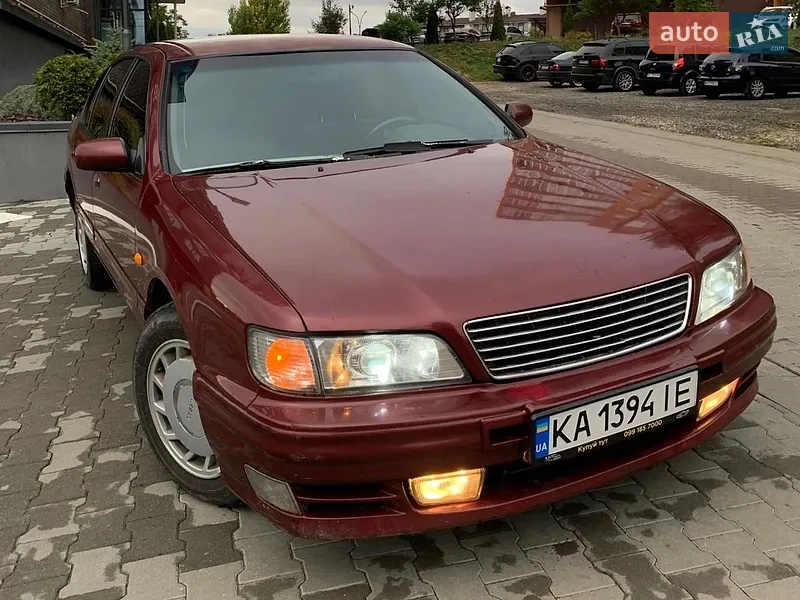 Nissan Maxima 1995