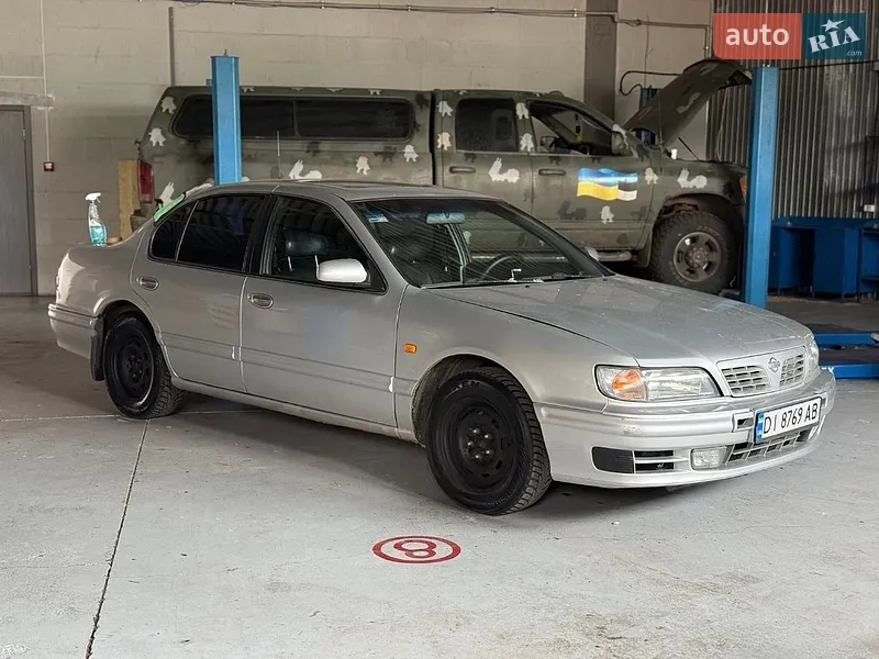 Nissan Maxima 1998