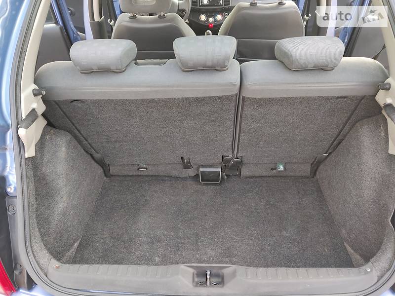 Хетчбек Nissan Micra 2004 в Києві