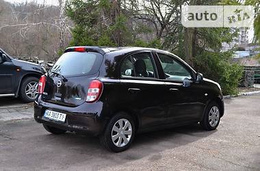 Хетчбек Nissan Micra 2012 в 