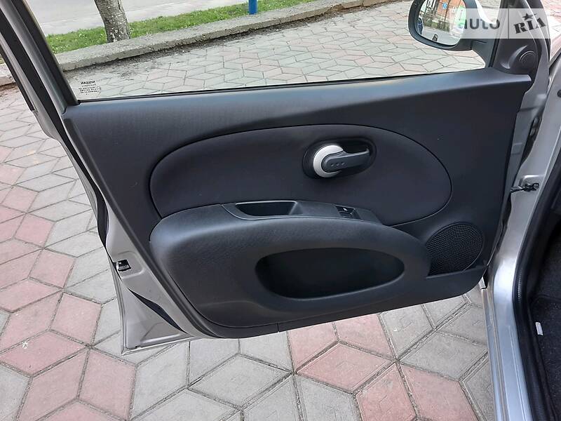 Хетчбек Nissan Micra 2010 в Калуші фото 29 Хетчбек Nissan Micra 2010 в Калуші