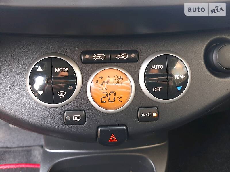 Хетчбек Nissan Micra 2010 в Калуші фото 23 Хетчбек Nissan Micra 2010 в Калуші