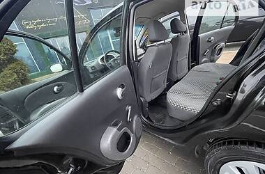 Хэтчбек Nissan Micra 2006 в 