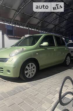 Седан Nissan Micra 2006 в Днепре