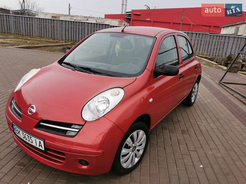 Хетчбек Nissan Micra 2006 в Рівному