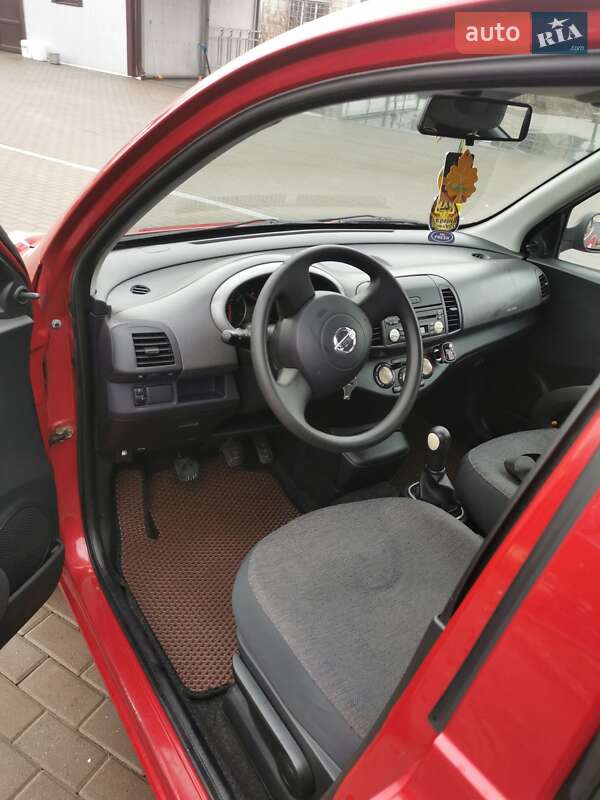 Хетчбек Nissan Micra 2006 в Рівному