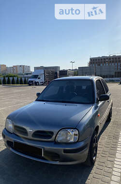 Хэтчбек Nissan Micra 2000 в Львове