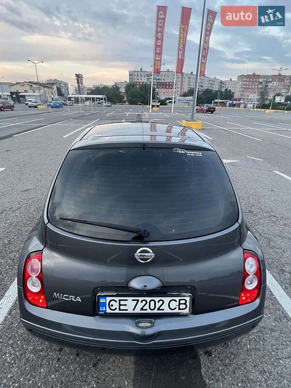 Хетчбек Nissan Micra 2006 в Чернівцях