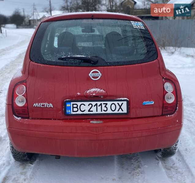 Хэтчбек Nissan Micra 2010 в Шептицькому