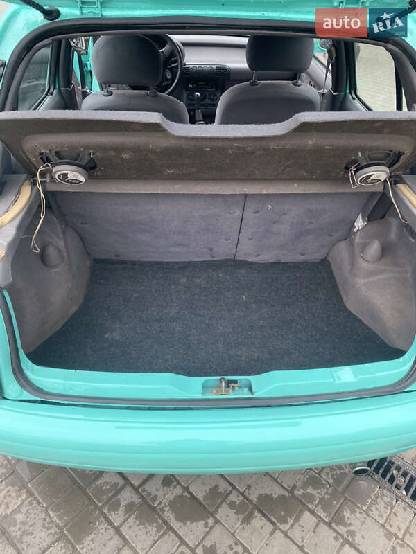 Хетчбек Nissan Micra 1996 в Одесі