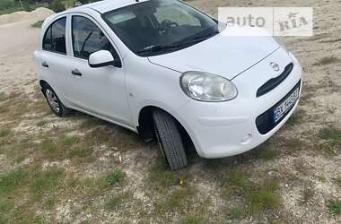 Хэтчбек Nissan Micra 2014 в Городке