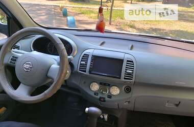 Хэтчбек Nissan Micra 2006 в Днепре