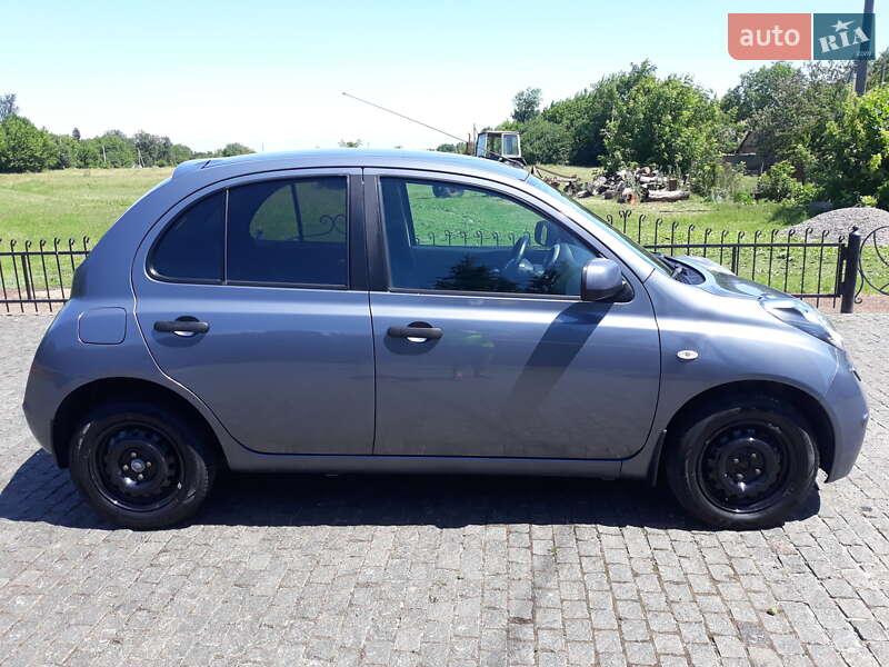 Хетчбек Nissan Micra 2009 в Пирятині