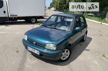 Хэтчбек Nissan Micra 1995 в Киеве