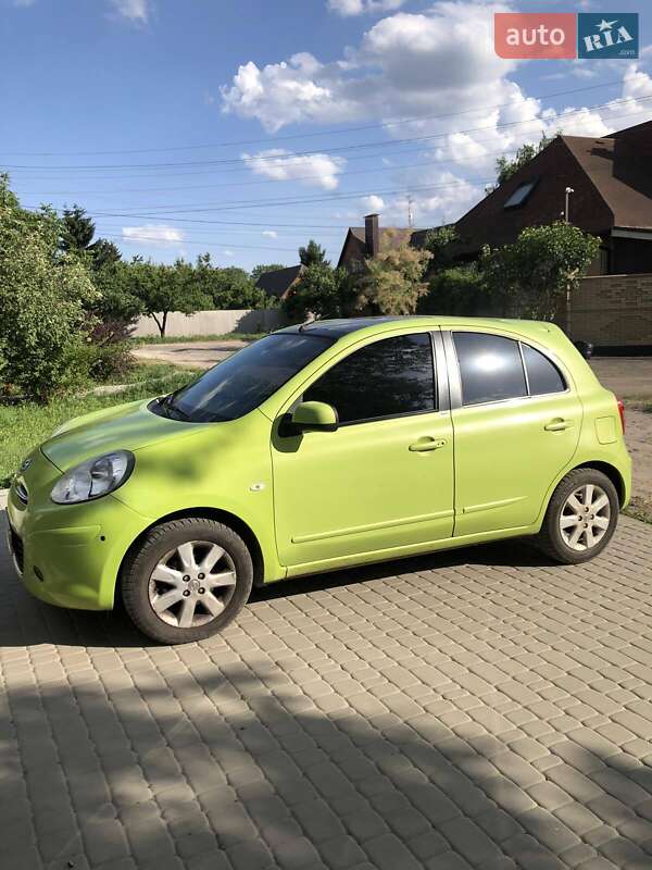 Хэтчбек Nissan Micra 2010 в Харькове
