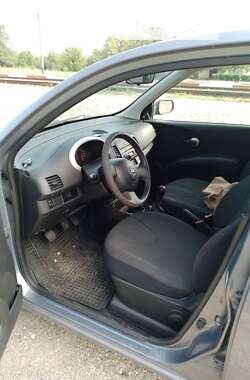 Хэтчбек Nissan Micra 2009 в Старой Синяве
