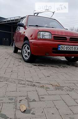 Хетчбек Nissan Micra 1994 в Почаєві