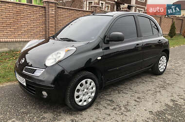 Хэтчбек Nissan Micra 2009 в Сторожинце