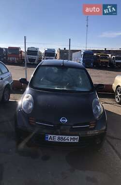 Хэтчбек Nissan Micra 2003 в Софиевке