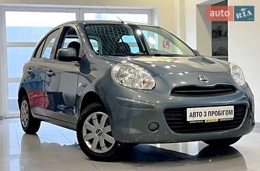 Хетчбек Nissan Micra 2015 в 