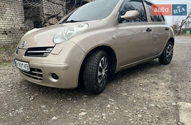 Хетчбек Nissan Micra 2005 в Ладижині