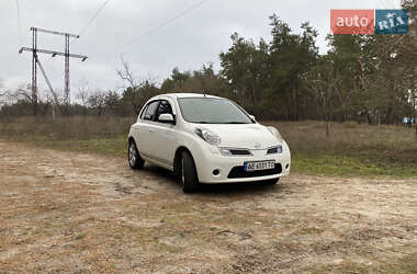 Хетчбек Nissan Micra 2010 в Дніпрі