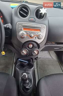 Хетчбек Nissan Micra 2013 в Києві