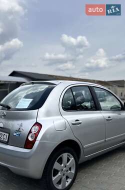 Хетчбек Nissan Micra 2010 в Софіївській Борщагівці