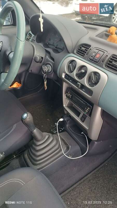 Хетчбек Nissan Micra 2001 в Києві