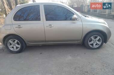 Хэтчбек Nissan Micra 2004 в Черновцах