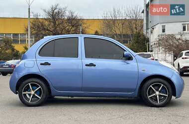 Хэтчбек Nissan Micra 2004 в Одессе