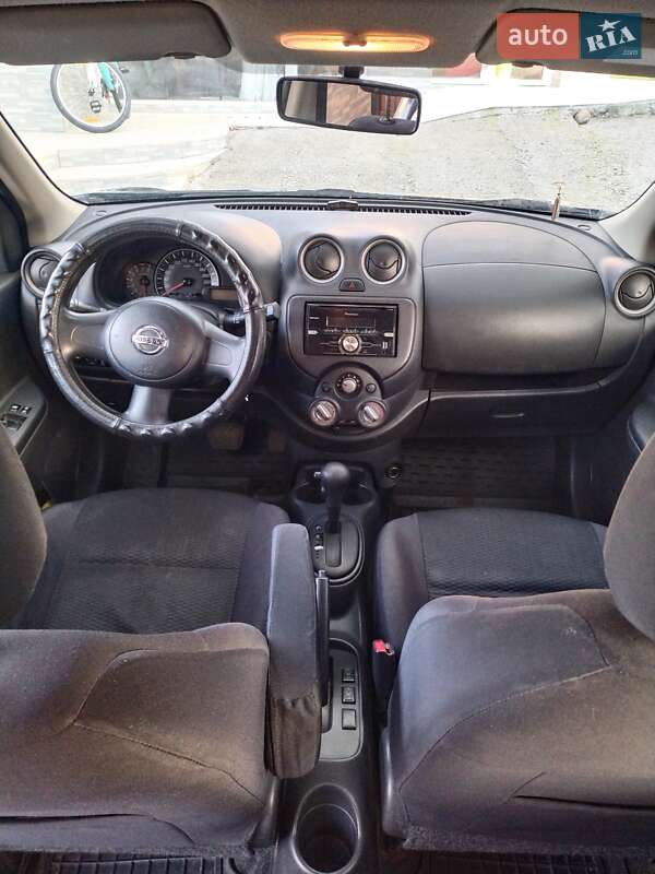 Хэтчбек Nissan Micra 2015 в Киеве фото 6 Хэтчбек Nissan Micra 2015 в Киеве