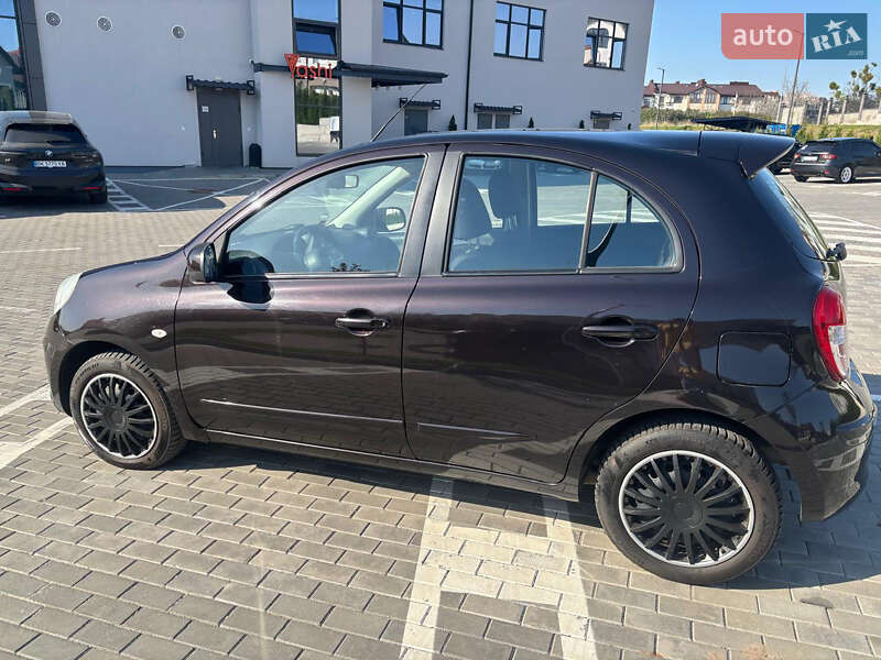 Хэтчбек Nissan Micra 2011 в Ровно