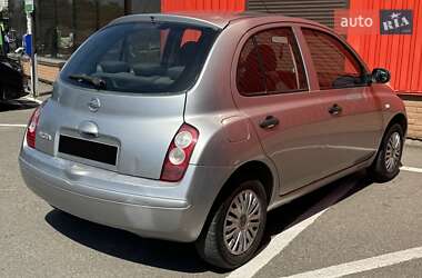 Хетчбек Nissan Micra 2006 в 