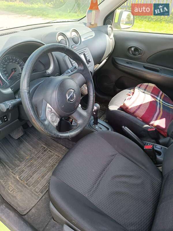 Хетчбек Nissan Micra 2013 в Києві