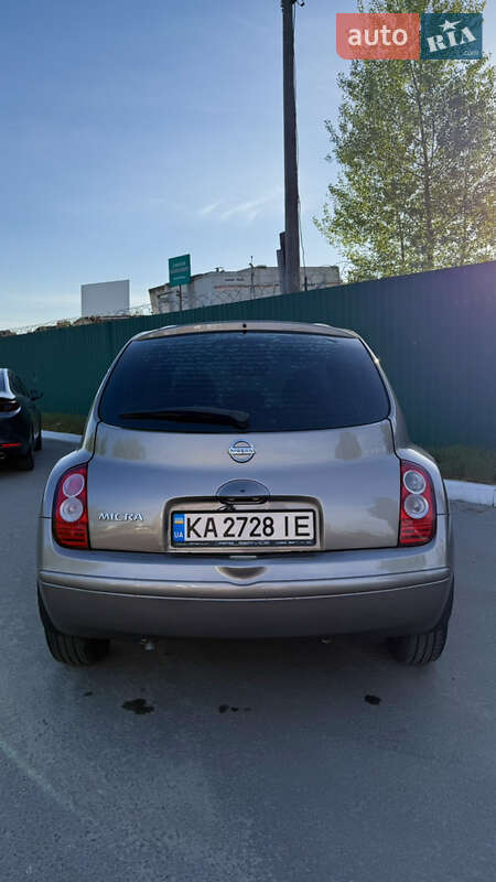 Хетчбек Nissan Micra 2006 в Києві