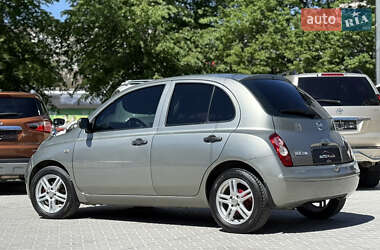 Хэтчбек Nissan Micra 2006 в 
