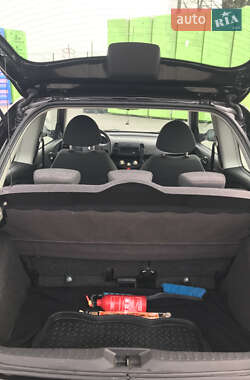 Хэтчбек Nissan Micra 2006 в 