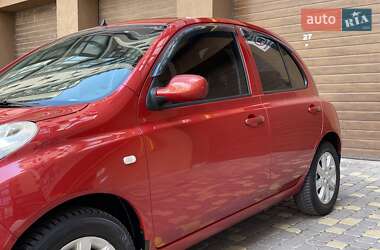 Хетчбек Nissan Micra 2005 в 