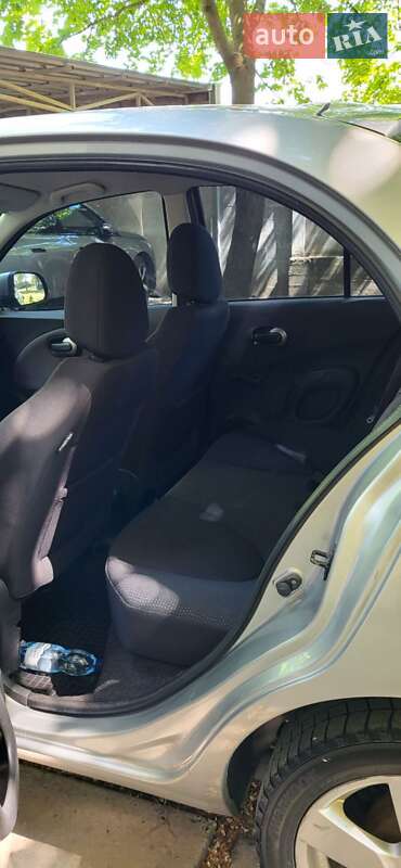 Хэтчбек Nissan Micra 2009 в Днепре