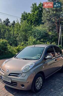 Хэтчбек Nissan Micra 2007 в 