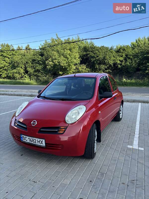 Хетчбек Nissan Micra 2004 в Львові
