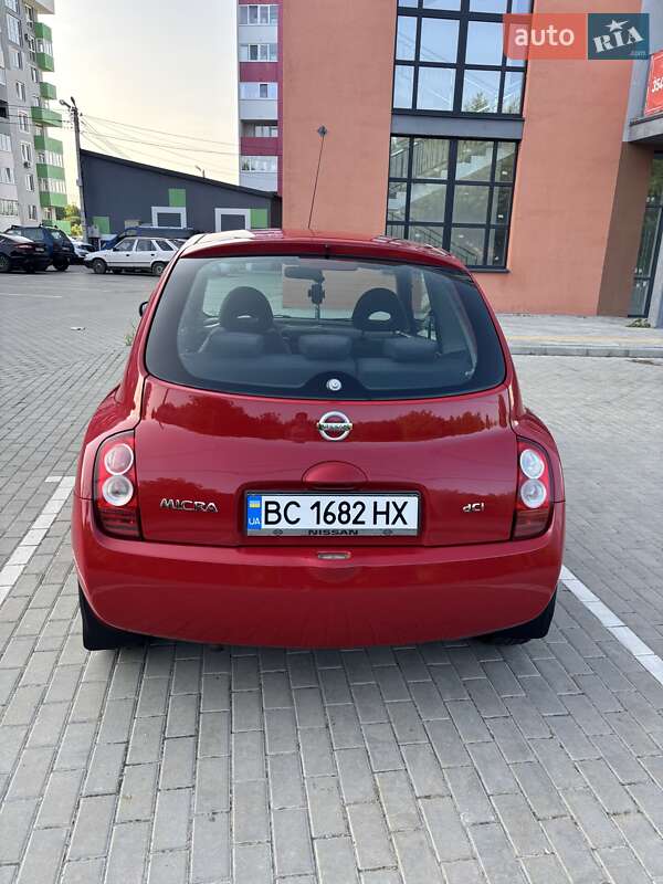 Хетчбек Nissan Micra 2004 в Львові