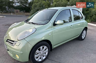 Хетчбек Nissan Micra 2006 в 
