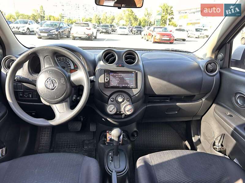 Хетчбек Nissan Micra 2015 в Запоріжжі