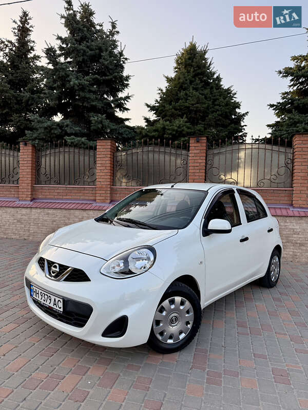 Хэтчбек Nissan Micra 2015 в Одессе